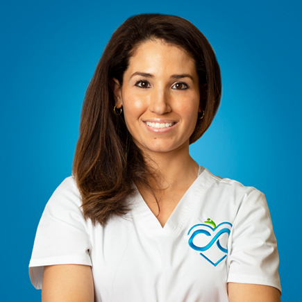 Nicole_bio_small Nicole's Bio Photo